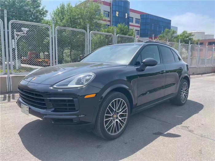 {賭波}(保时捷卡宴介绍标语)