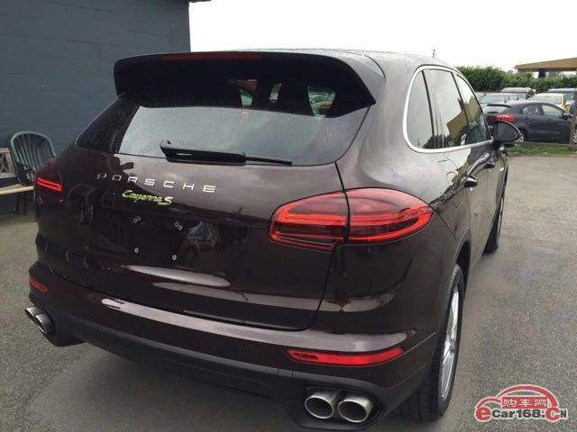 {賭馬}(卡宴最低配落地价多少钱啊)