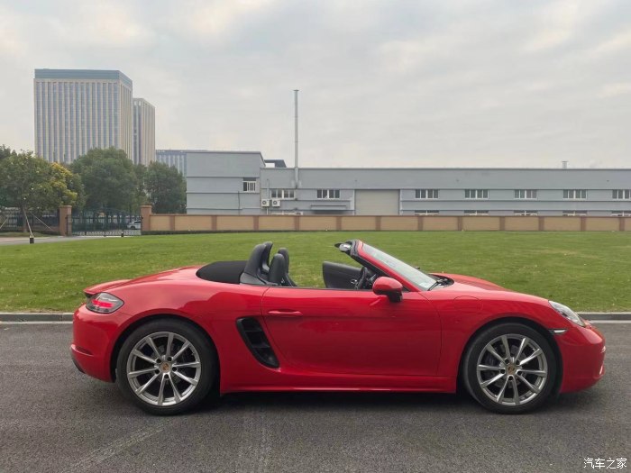 {百家樂}(保时捷四座敞篷跑车报价)