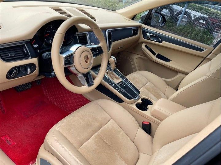 关于新款保时捷macan价格及图片的信息