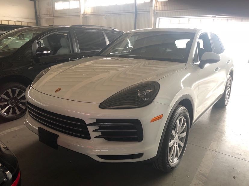 {賭馬}(保时捷卡宴什么价格能买)